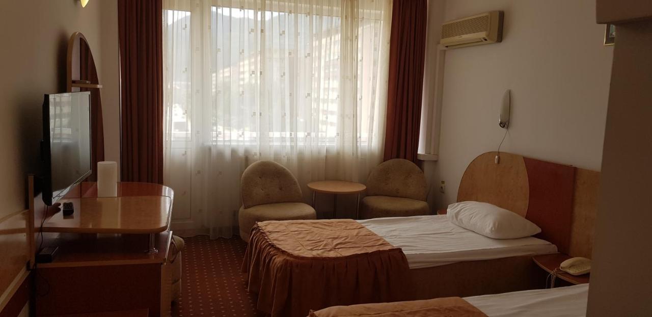 Twin Room Balcony,1060757593:JPEG