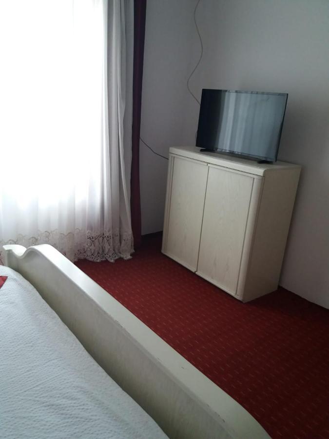 Cameră dublă cu balcon