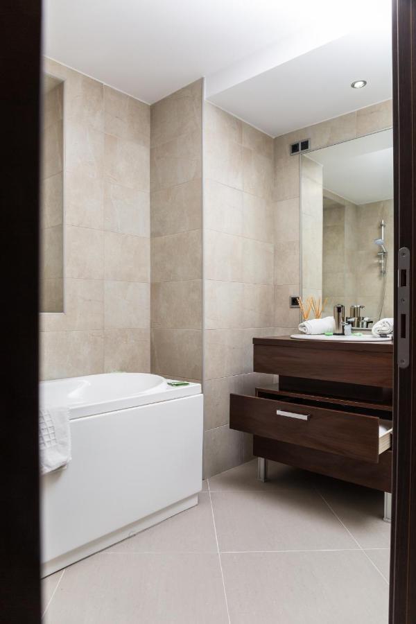 Apartament cu 3 dormitoare