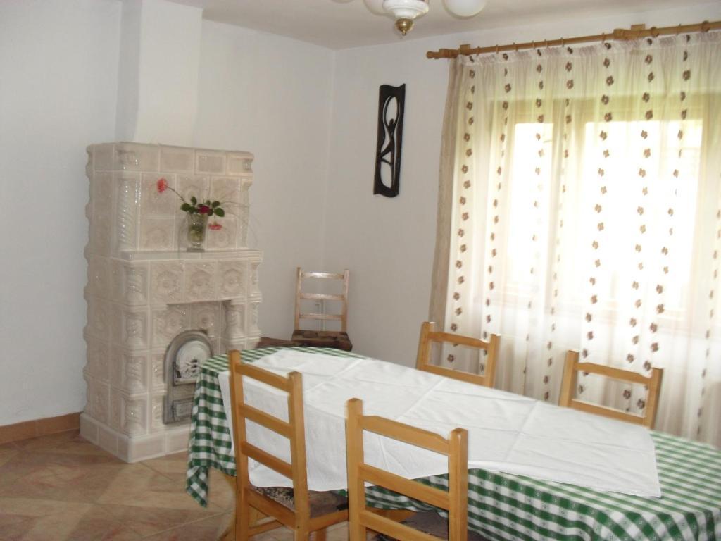 Vilă cu 4 dormitoare