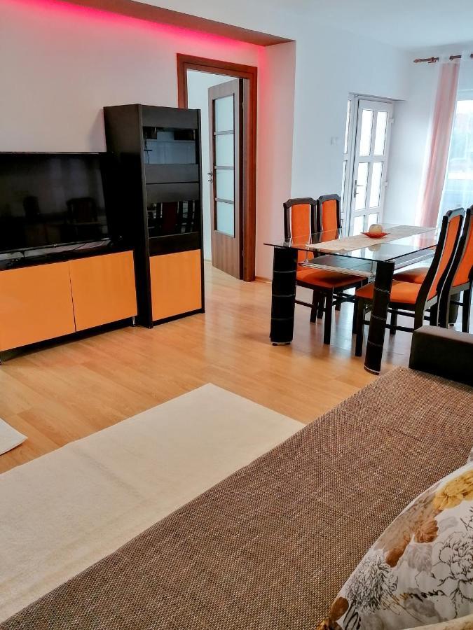 Apartament cu 2 dormitoare