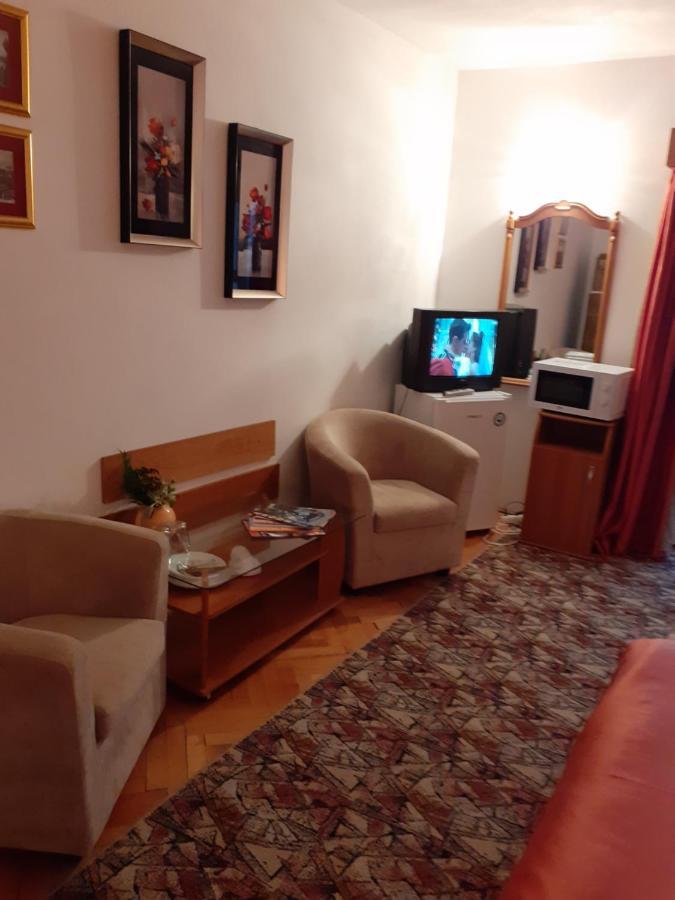 Cameră dublă standard