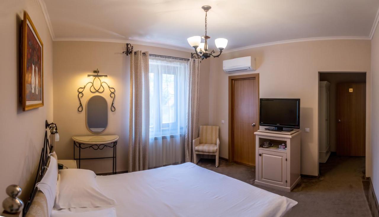Cameră dublă de 3*