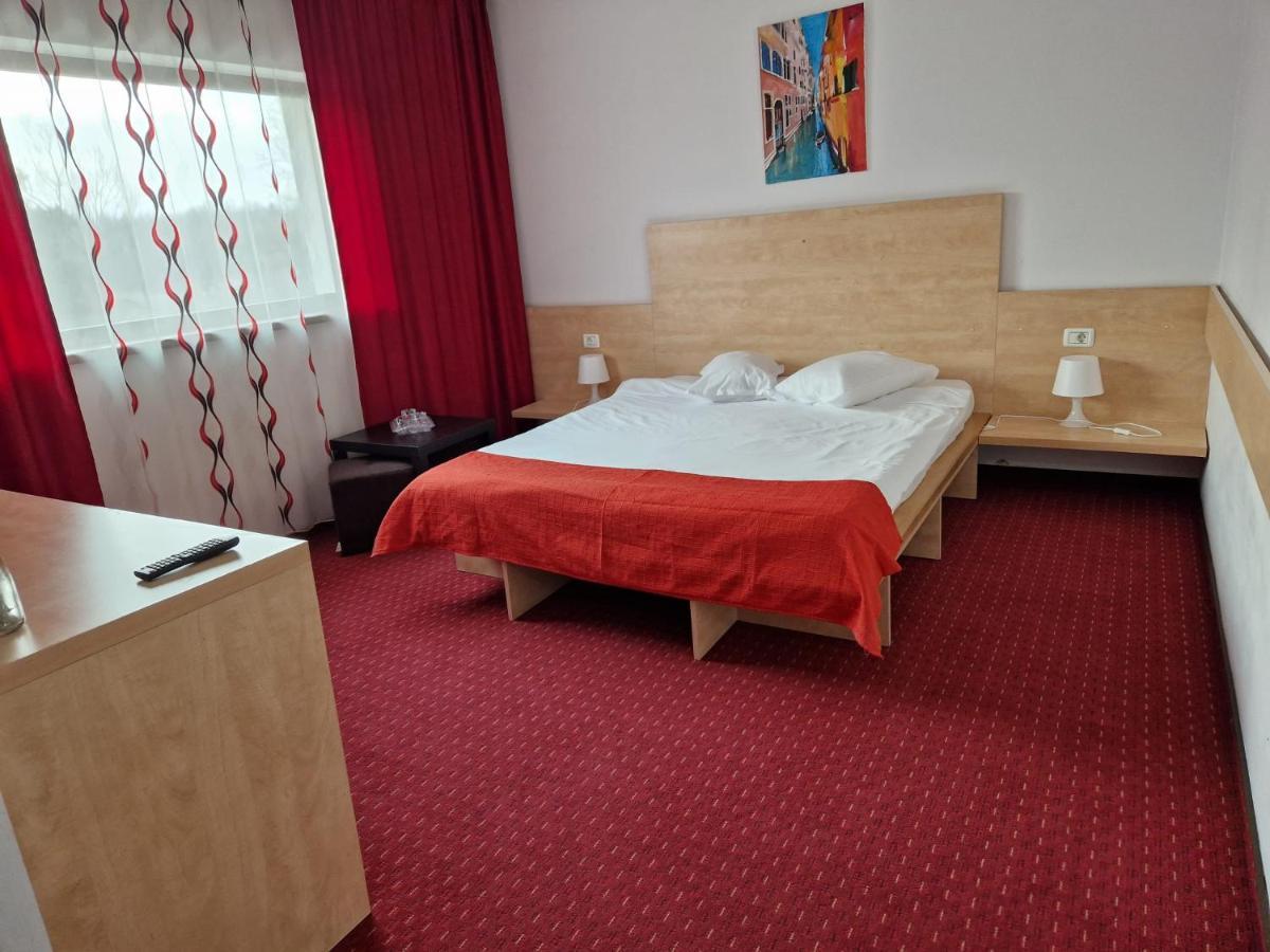 Cameră dublă