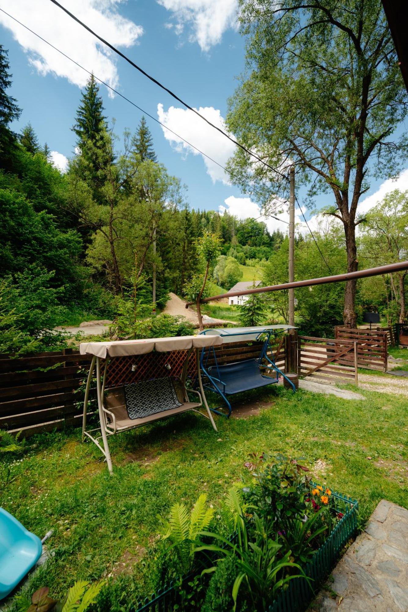 Apartament cu vedere la grădină