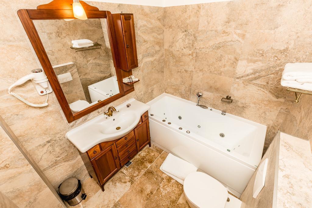 Apartament cu 3 dormitoare