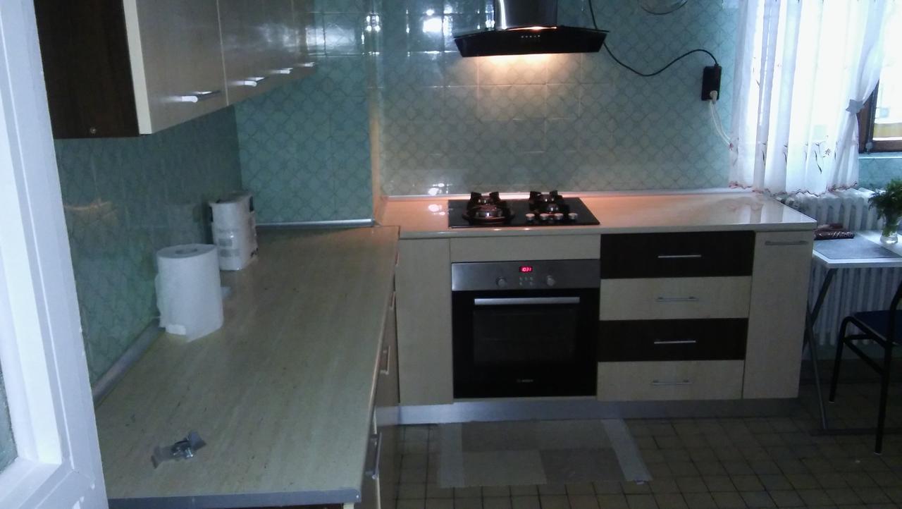 Apartament cu 2 dormitoare şi terasă
