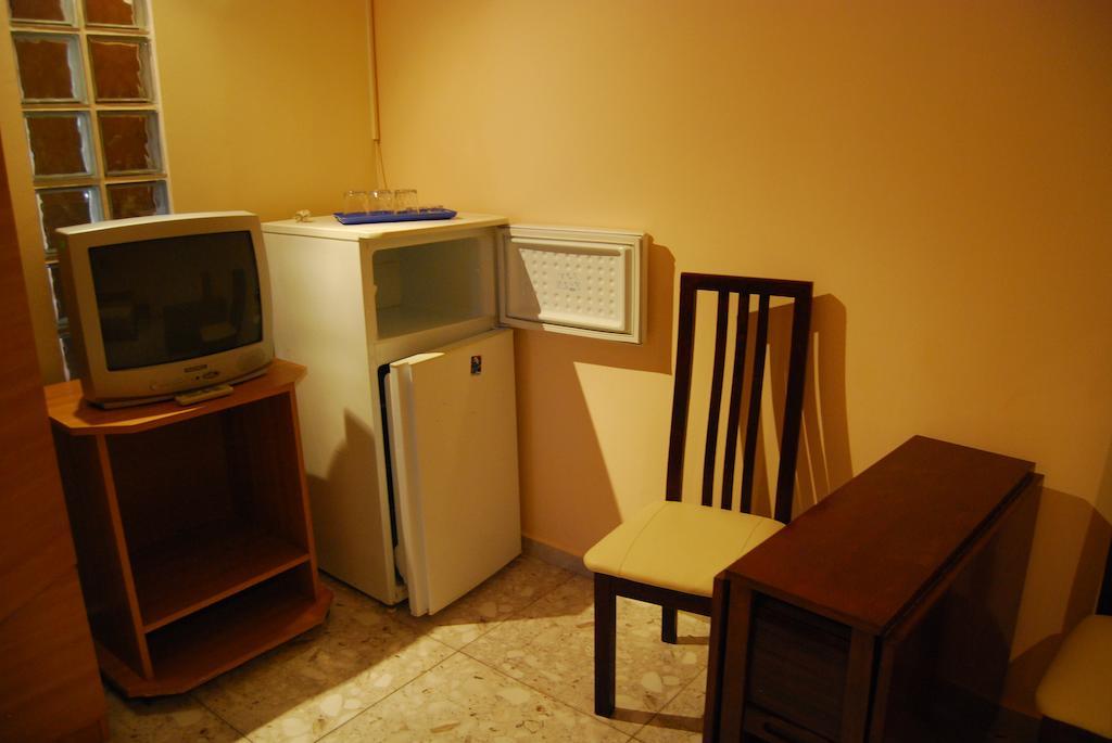 Apartament cu 2 dormitoare şi terasă
