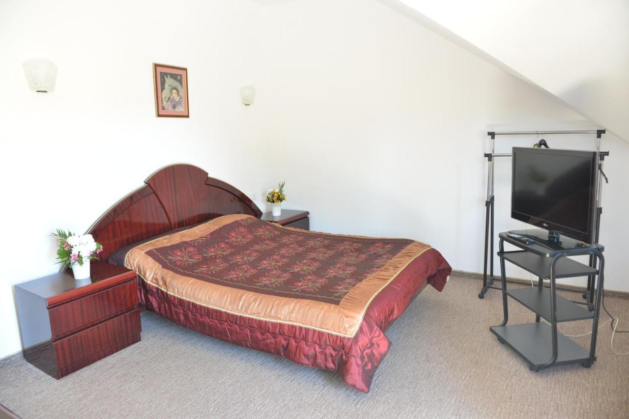 Apartament cu balcon