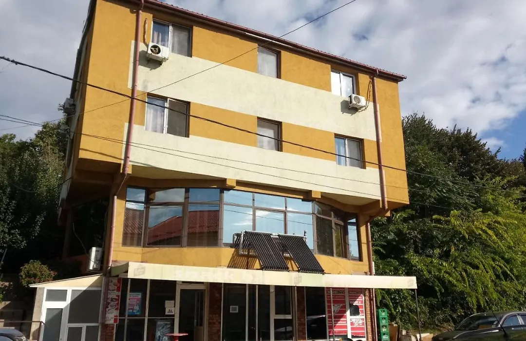 La Conu Iancu-1