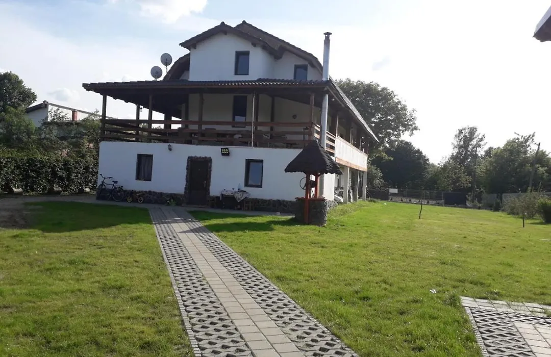 Vila Tadi-1