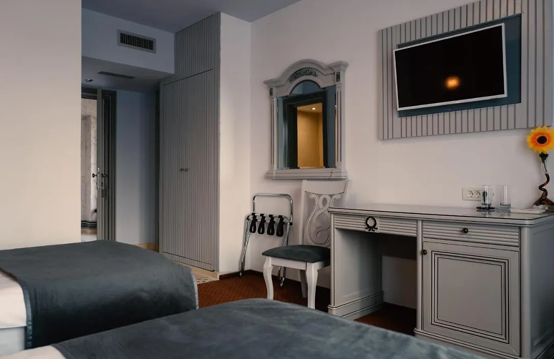 Hotel Eden-1