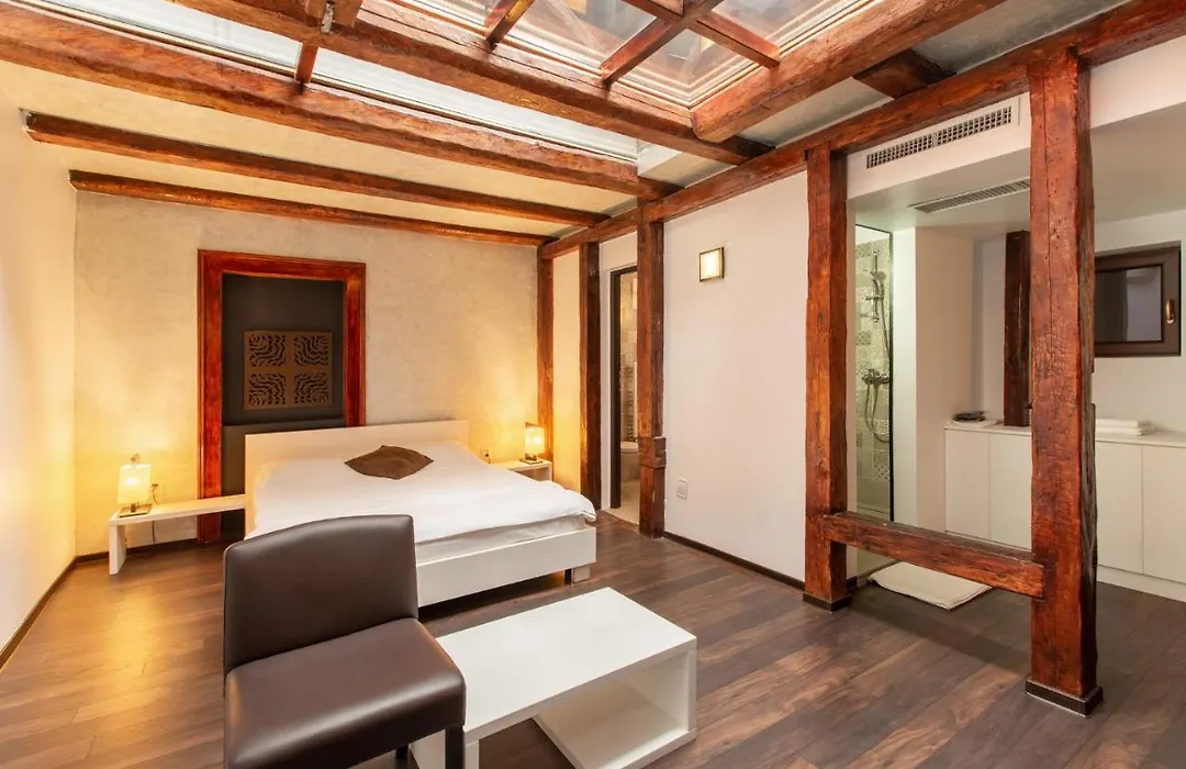 Vendi Grand Square Residence-1