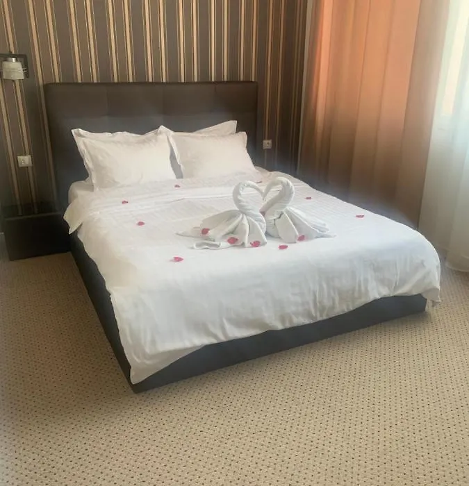 Gia Suites-1
