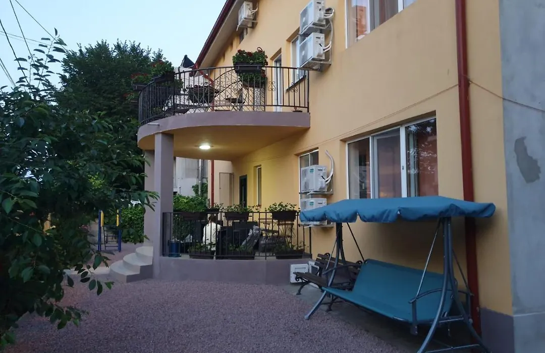Dms Family House-1