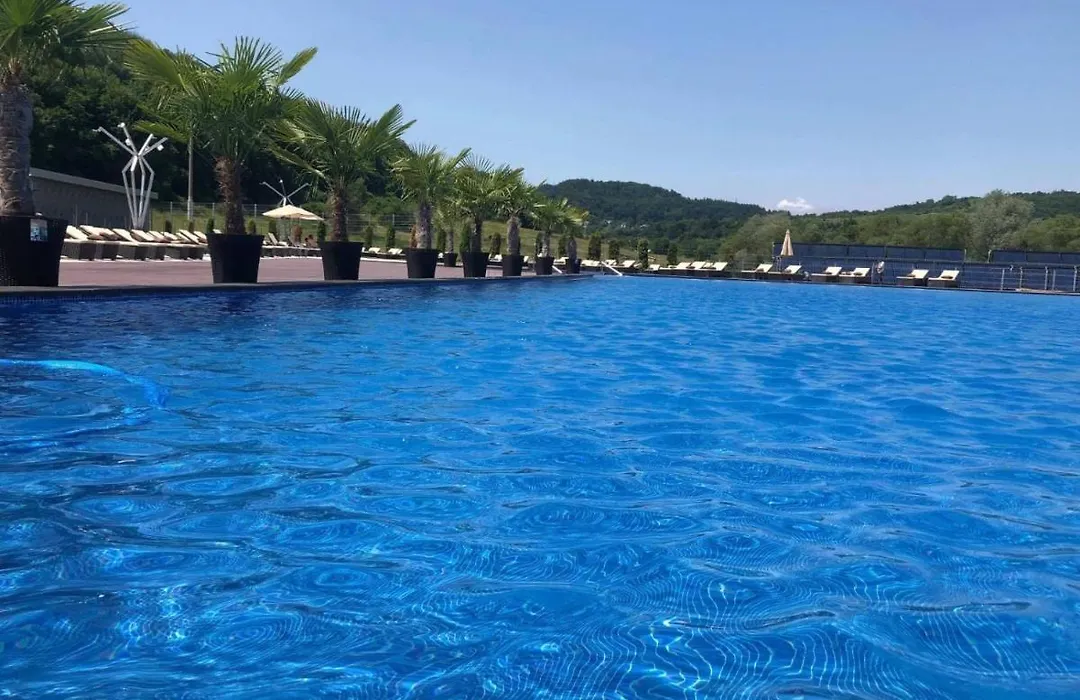 Premier Resort-1