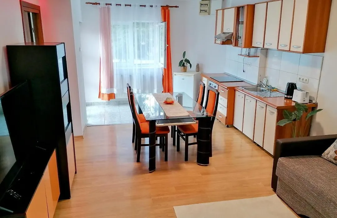 Lend Apartment-1