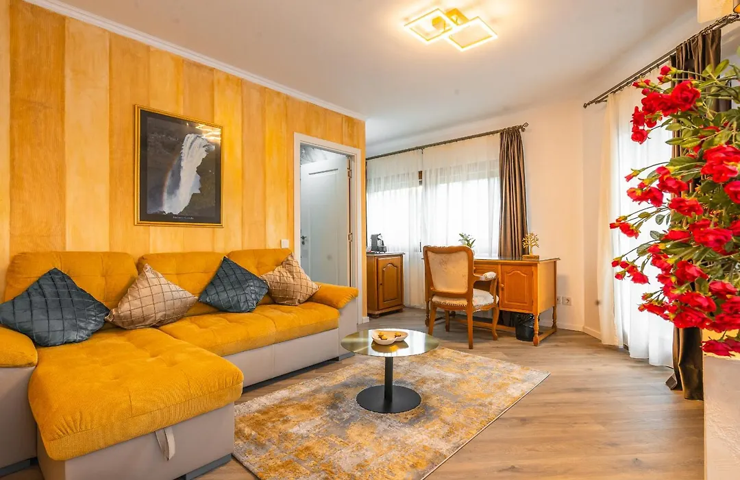 Hotel Korona-1