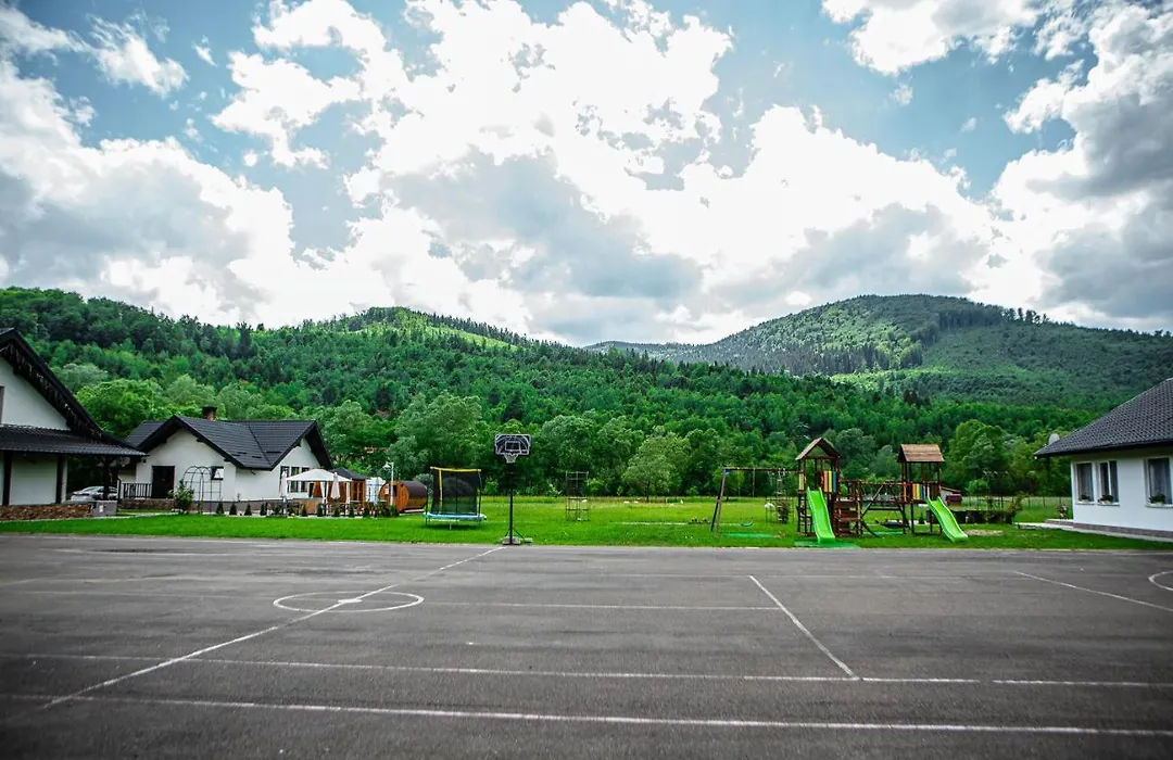 Pensiunea ARC Bucovina-1
