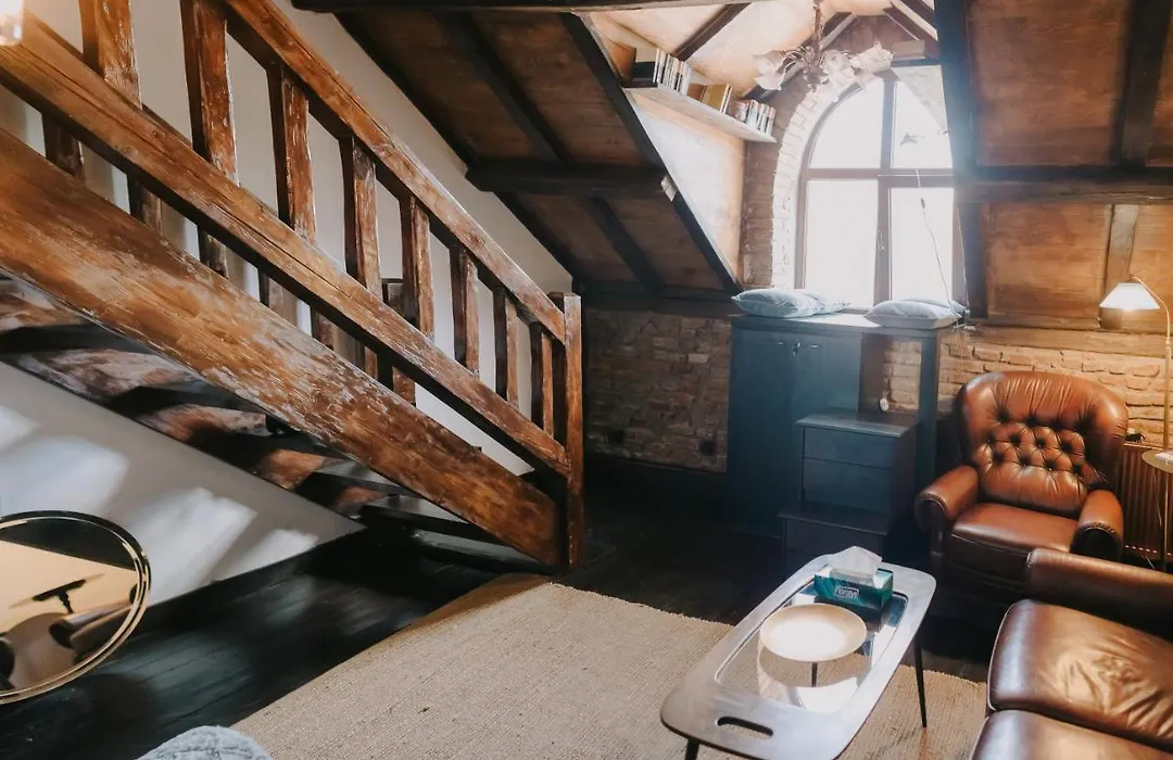 Gallery Loft-1