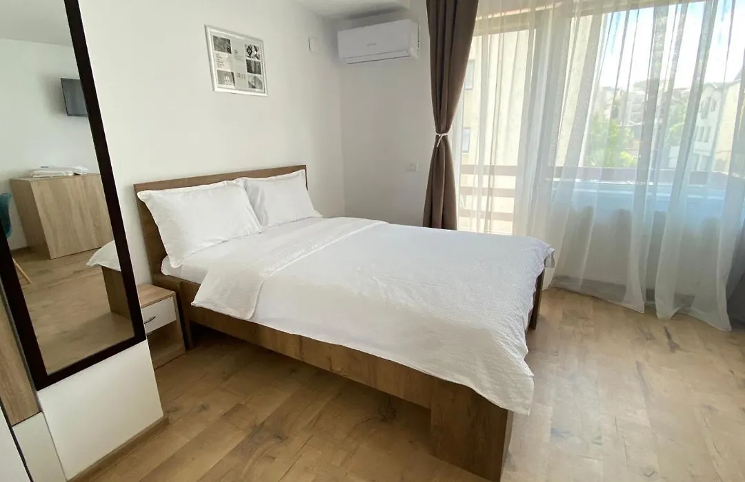 Casa Zorilor Cluj-1