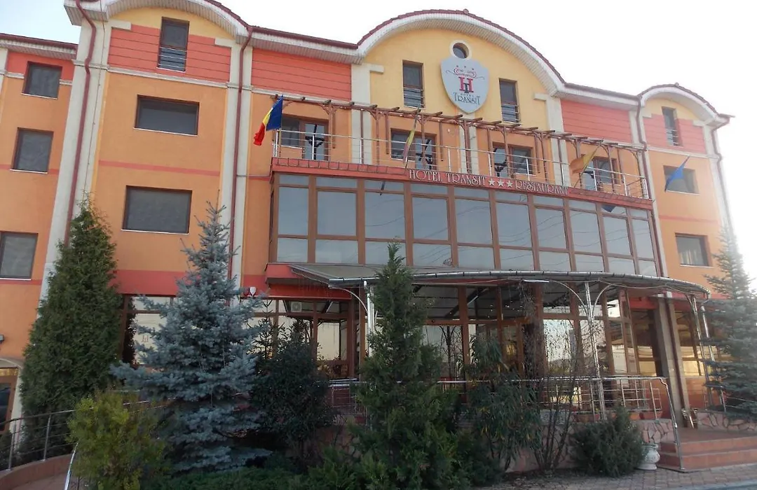Hotel Transit-1