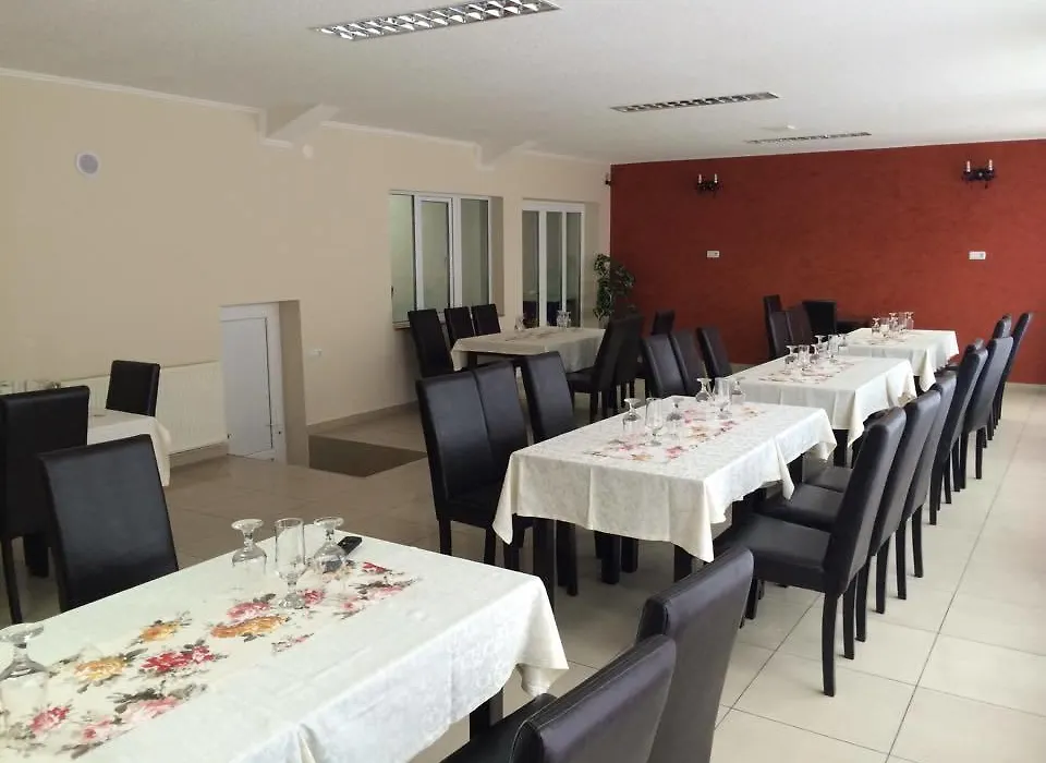 Pensiunea Valea Frumoasei-1