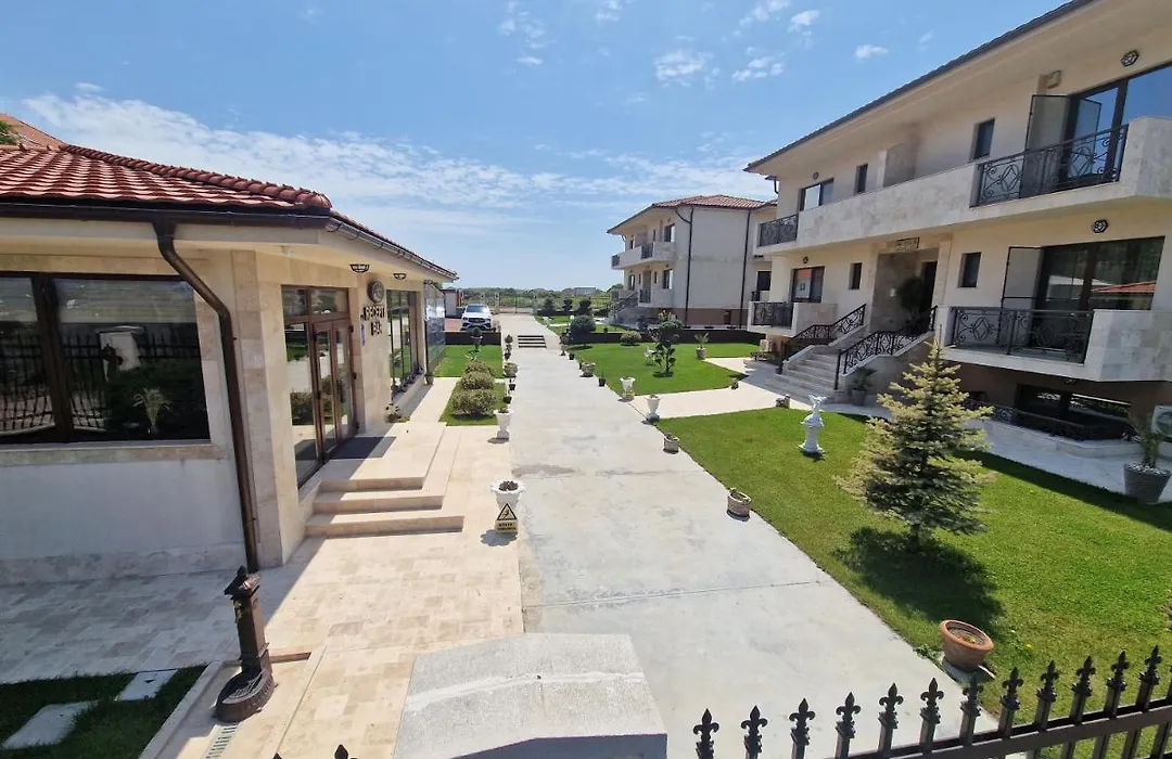Valurile Mării Vama - Veche-1