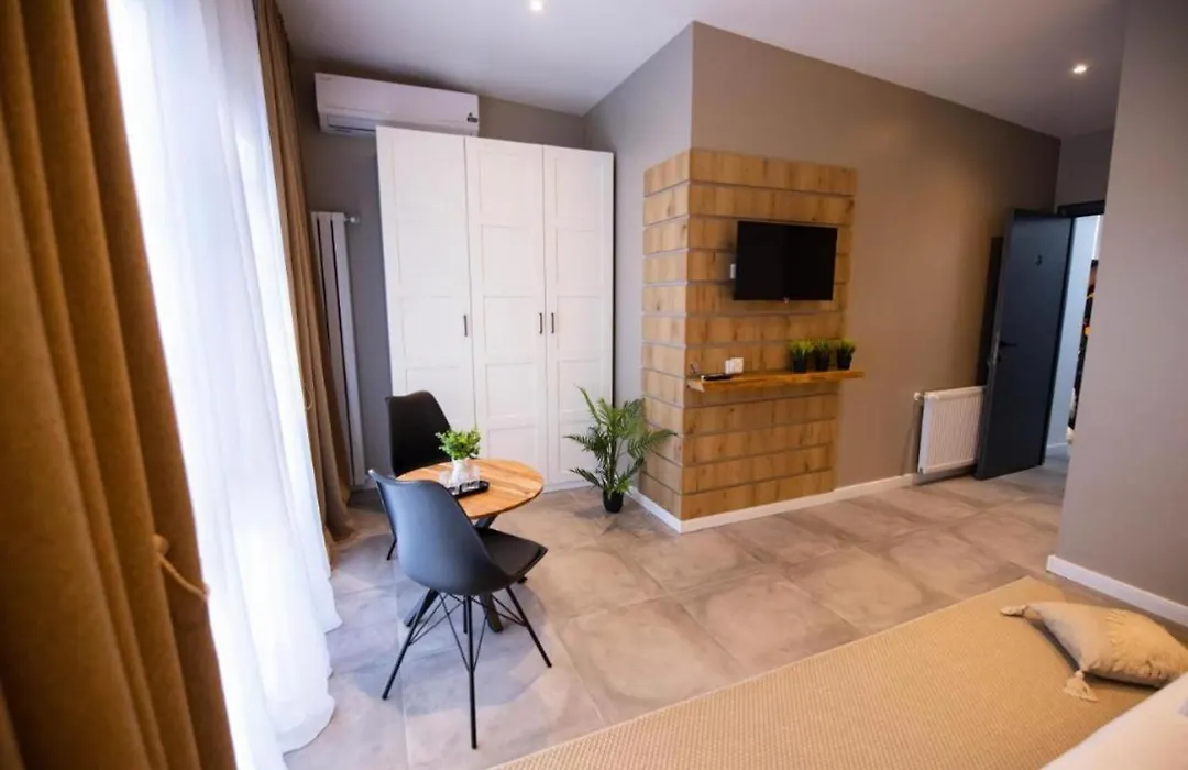 Casa Doner Rooms-1