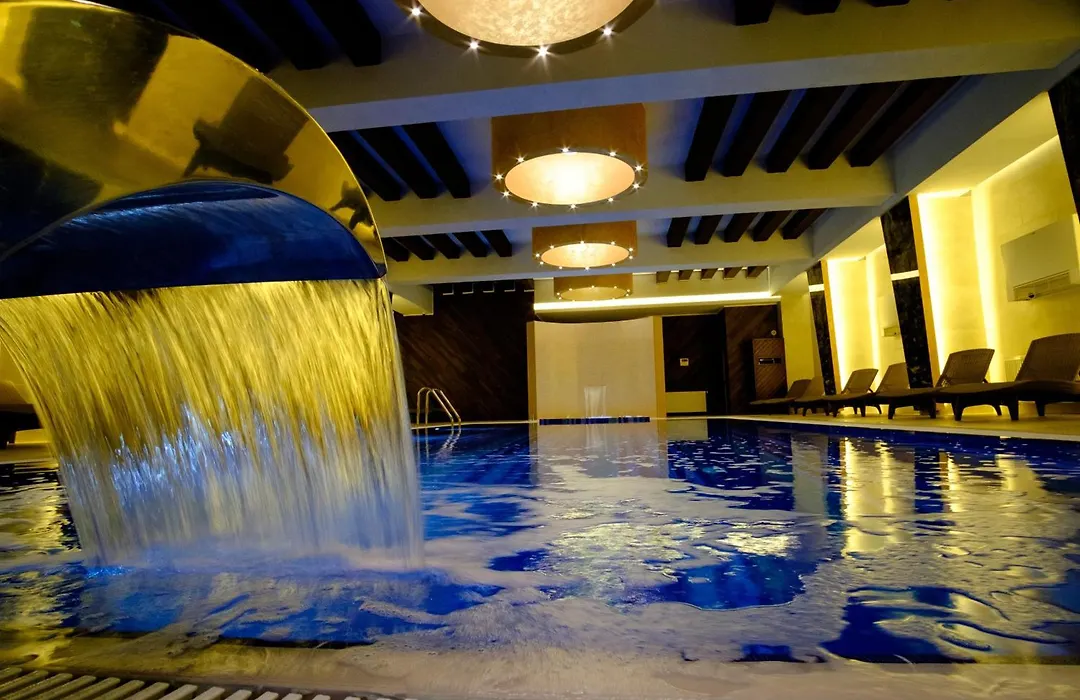 Hotel Poezia-1