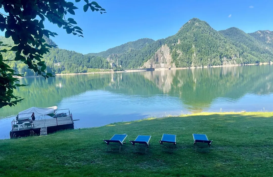 Pensiunea Lac-1