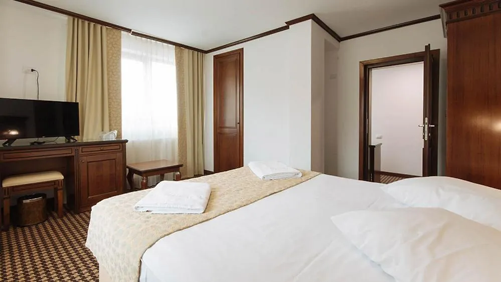 Cabana Rarau-1