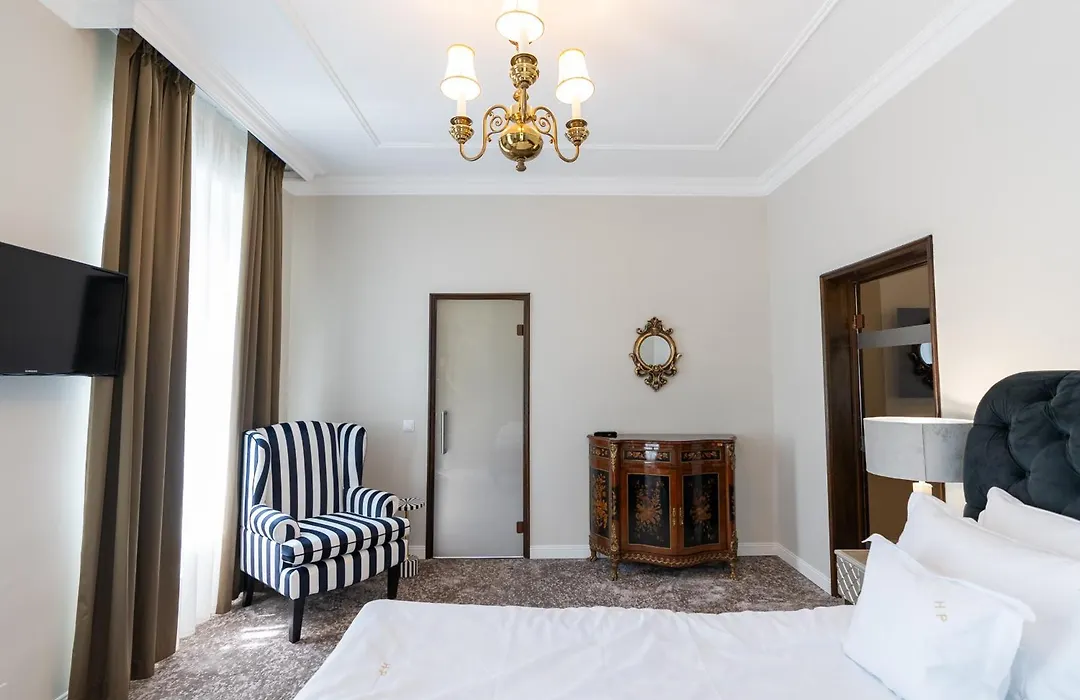 Hotel Palace-1
