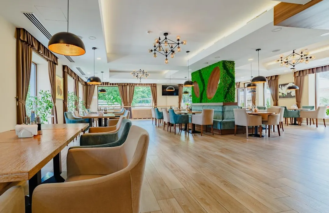Radsor Hotel-1