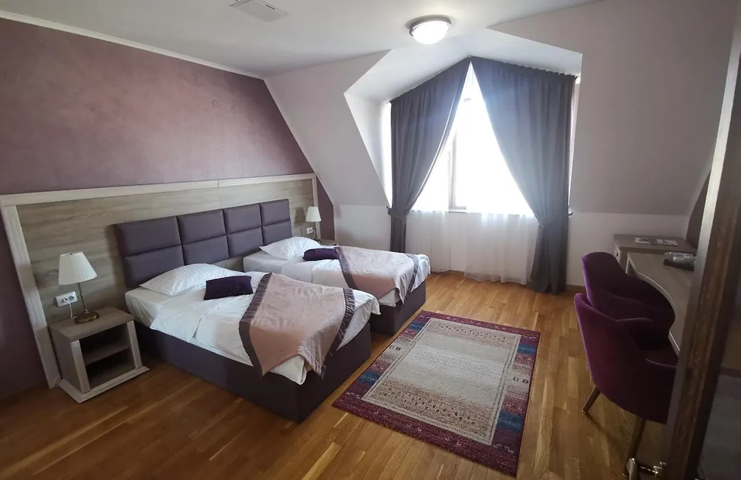 Hotel Club Bucovina-1