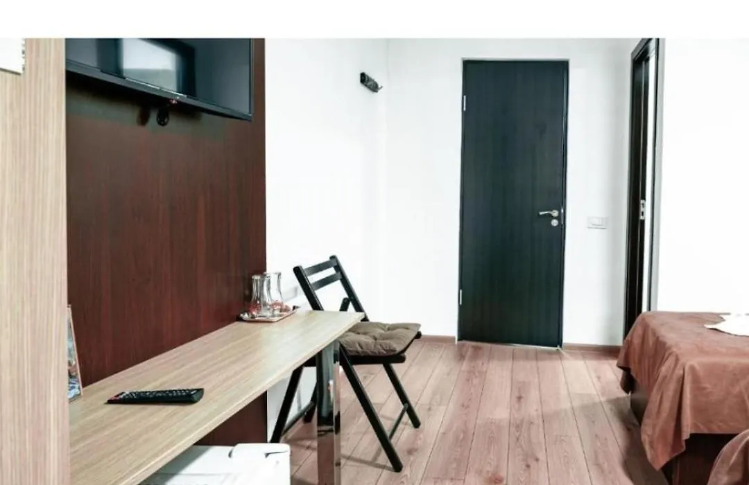 Casa Șapte din Șapte-1