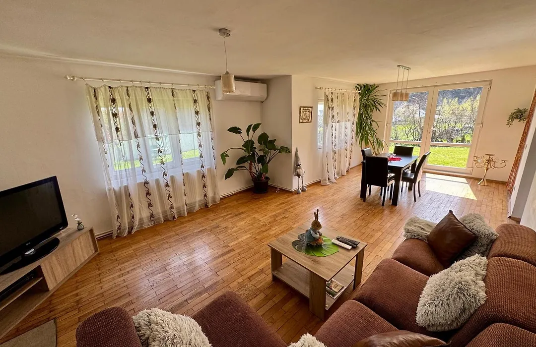 Cozy Villa With A Beautiful View, Terrace And Nature-1