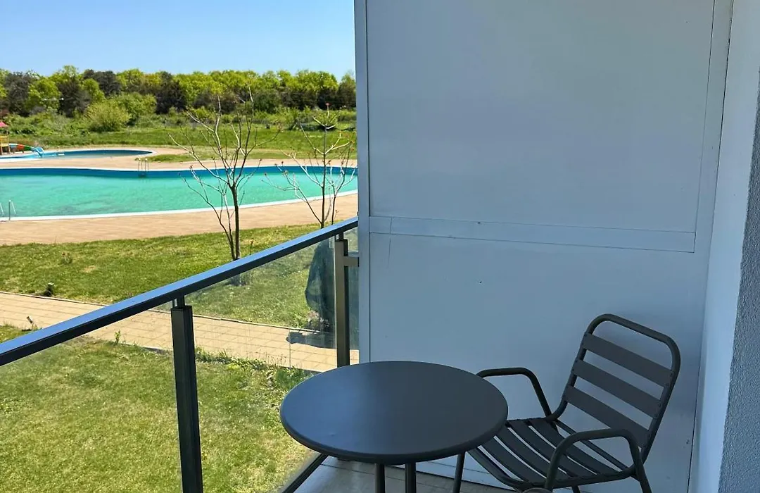 Gabriela Blaxy Apartamente-1