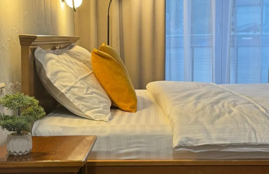 Hotel Lucy Star-1