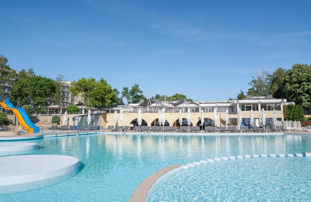 Safir Blue Resort-1