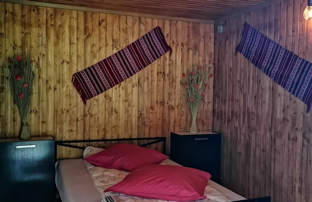 Lângă Stână-1