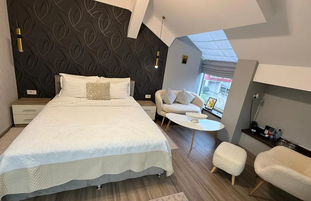 Hotel Maria-1