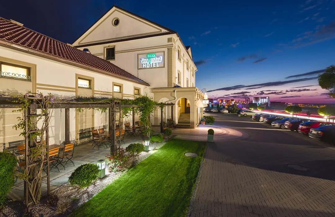 Hotel Sonnenhof-1