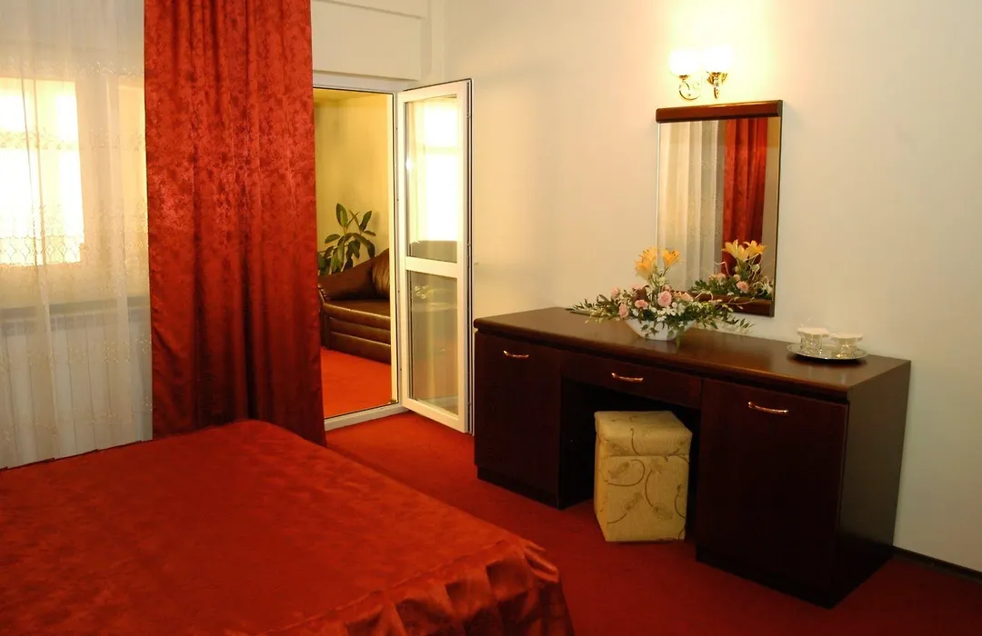 Hotel Regat-1