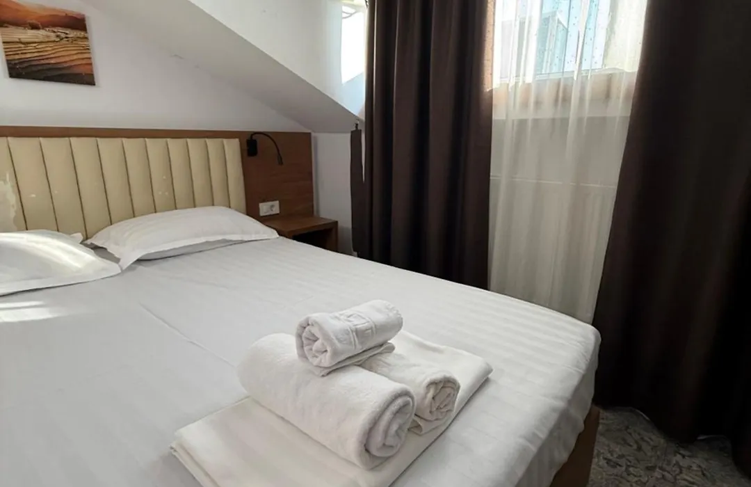 Stay Inn Rediu-1
