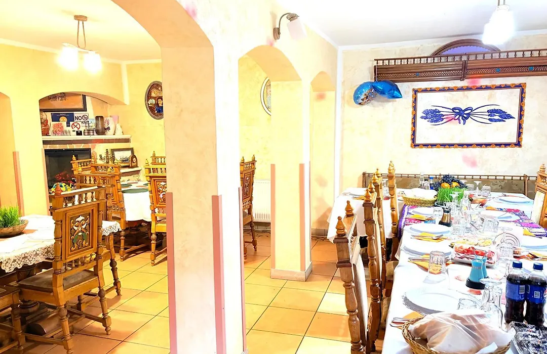 Leaganul Bucovinei Guest House-1