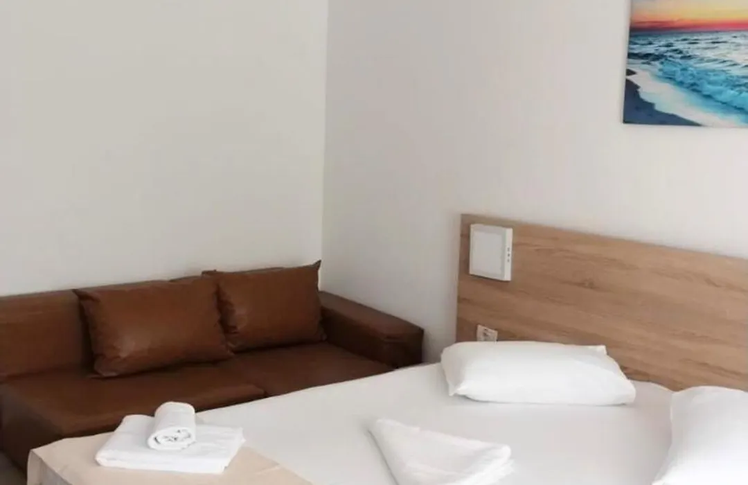 Hotel Gloria-1