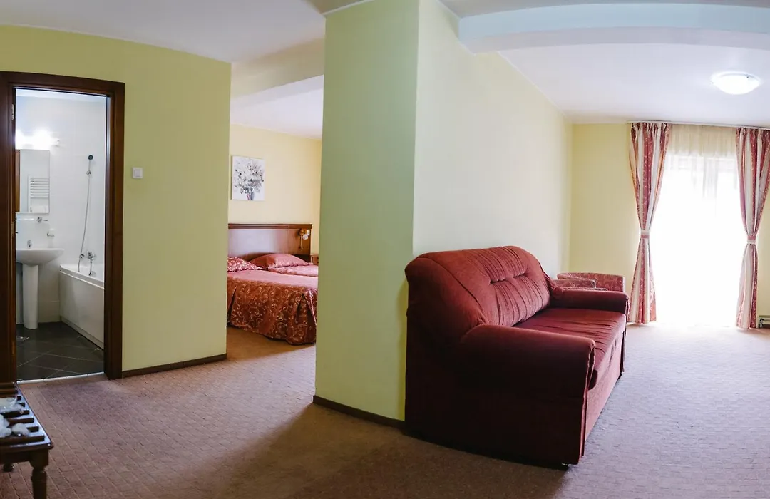 Hotel Ciucas-1