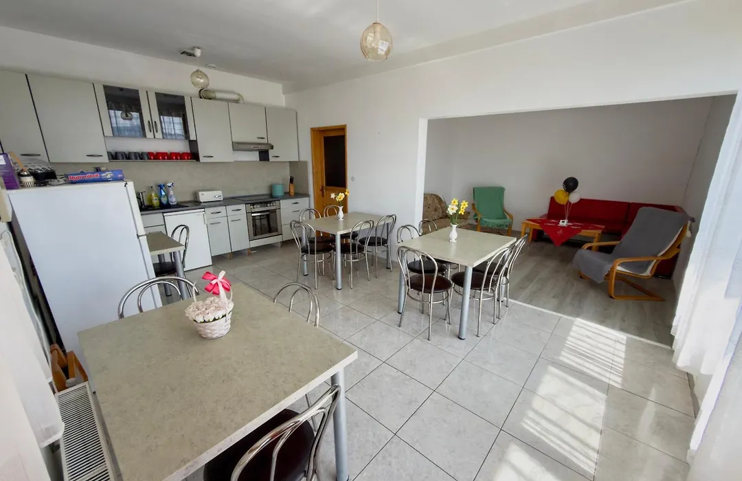 Casa de vacanta ROUA DIMINETII-1