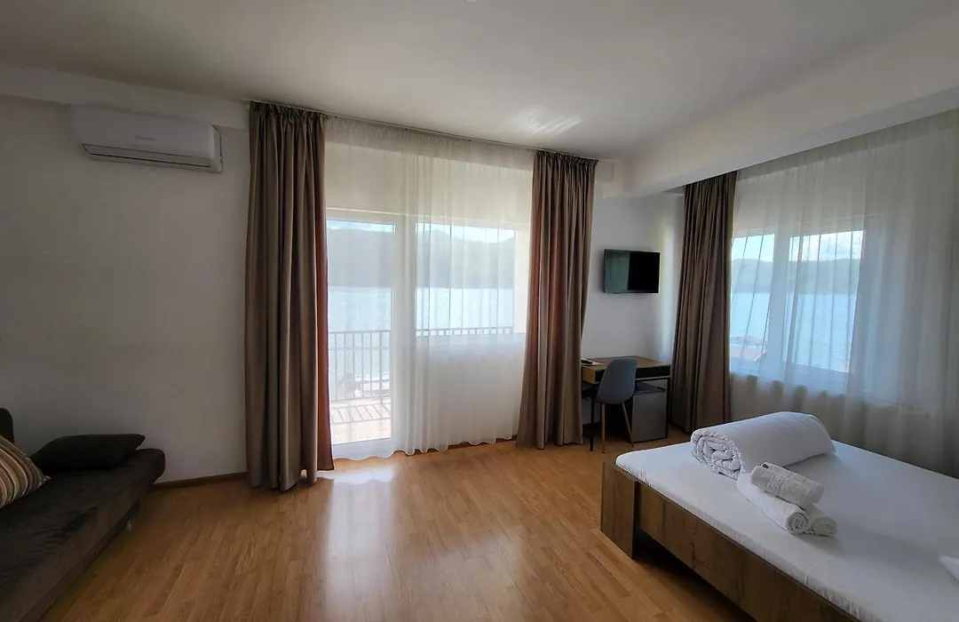 Casa Ana Serena-1